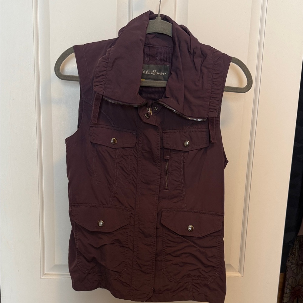 Eddie Bauer Women's Dark Purple Travex Vest